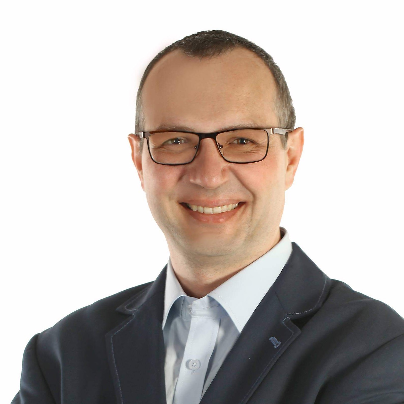 Dyrektor Techniczny t: 602 296 732 maciej.sobczak@mm-cnc.eu